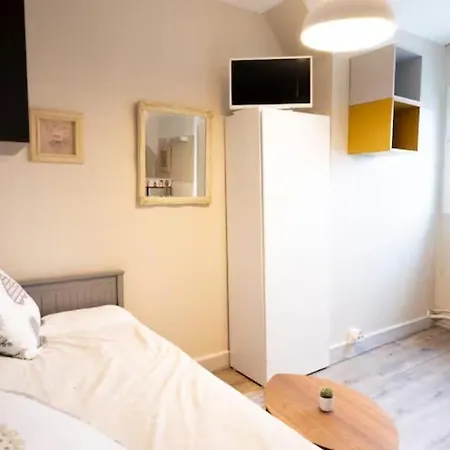 Elegant Logement Hyper Centre Clocheville 10 Apartment *